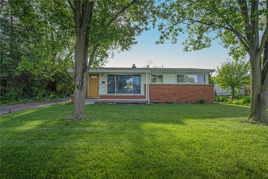 3336 Braddock, Kettering, OH 45420 - #1