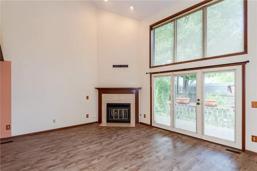587 Cottingwood Court, Kettering, OH 45429 - #3