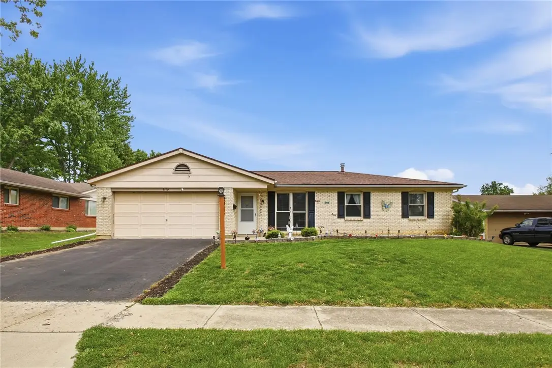 4799 Scothills Drive, Englewood, OH 45322 - #1