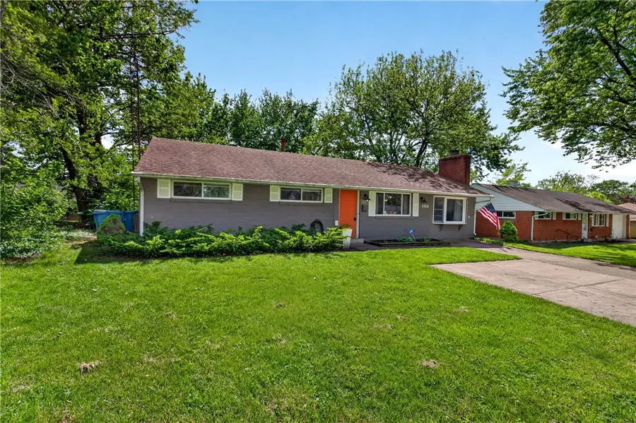 5926 Chambersburg Road, Huber Heights, OH 45424 - #2
