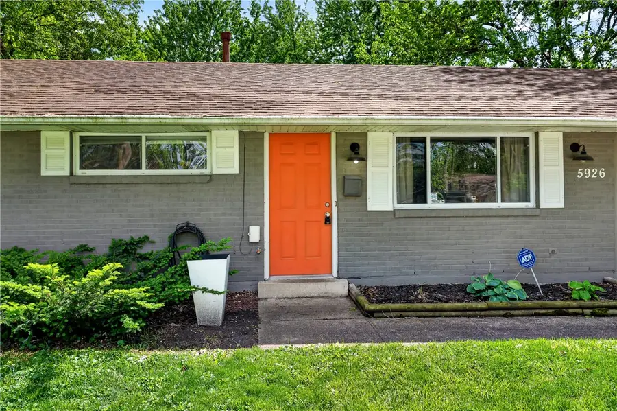 5926 Chambersburg Road, Huber Heights, OH 45424 - #3