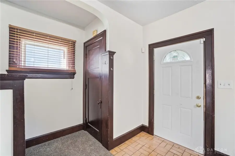 1046 Shakespeare Avenue, Dayton, OH 45402 - #3