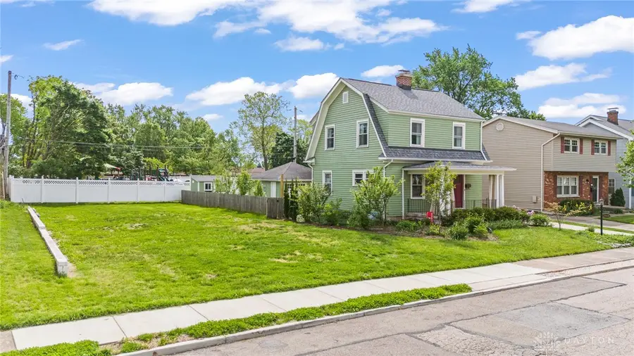 2908 Roanoke Avenue, Kettering, OH 45419 - #3
