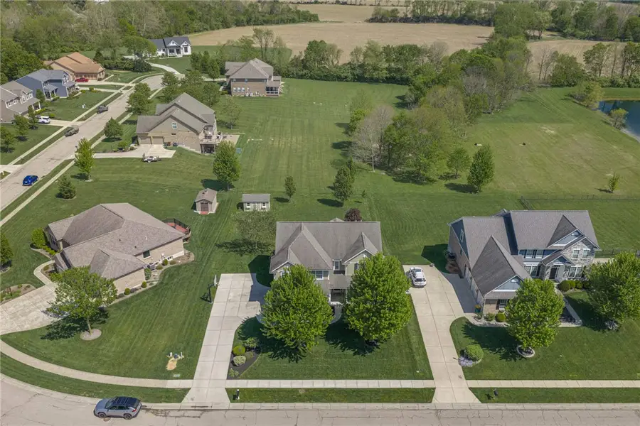 1205 Settlers Bay Court, Sugarcreek, OH 45305 - #2