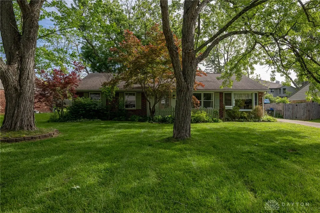4454 Hillcrest Drive, Bellbrook, OH 45305 - #1
