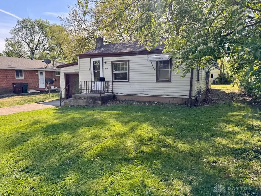 2239 Esmeralda Avenue, Dayton, OH 45406 - #3