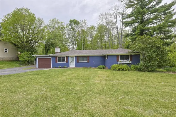 2855 Bahns Drive, Beavercreek, OH 45434