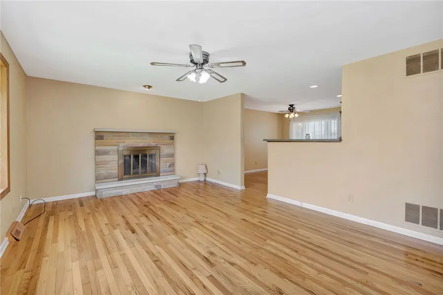 4200 Dayton Springfield Road, Springfield, OH 45502 - #2