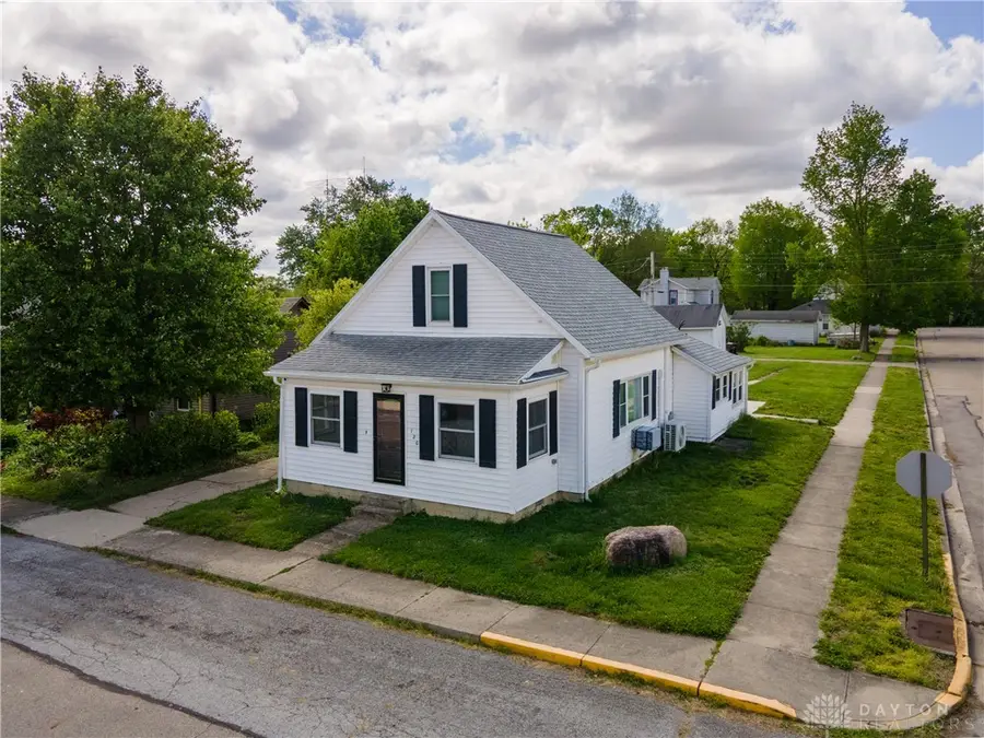 120 Vine Street, Ludlow Falls, OH 45339 - #3