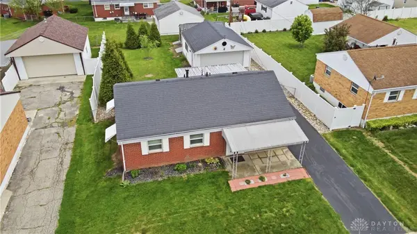 60 Quinby Lane, Riverside, OH 45432