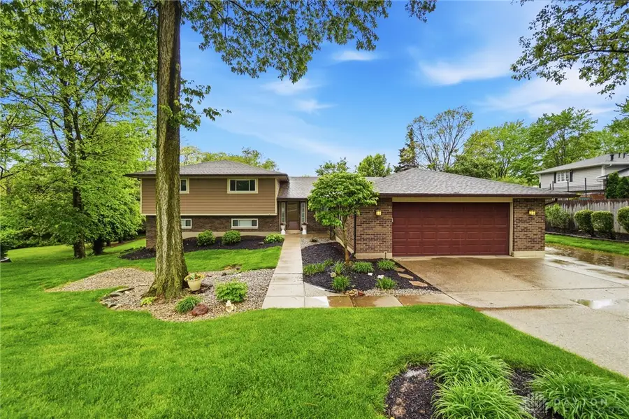 7715 Park Creek Drive, Centerville, OH 45459 - #3