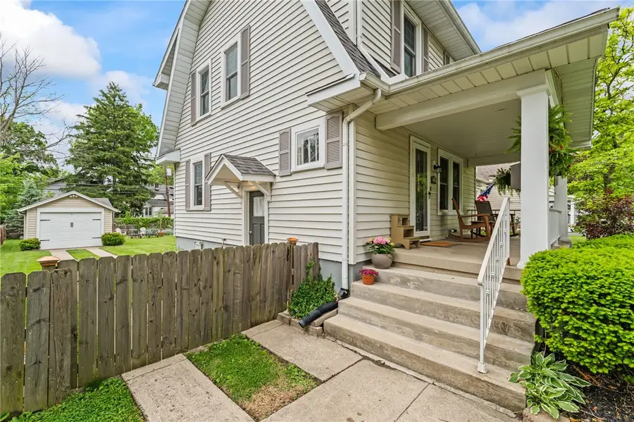 405 Hadley Avenue, Oakwood, OH 45419 - #2