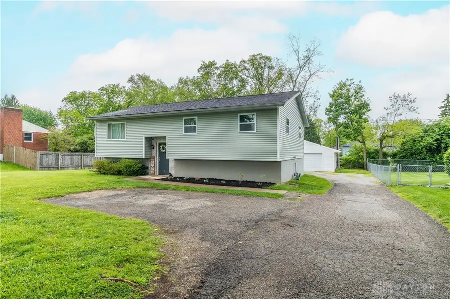 3443 Sunnyside Drive, Beavercreek, OH 45432 - #3