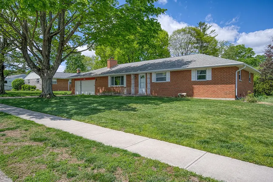 324 Beckenham Road, Englewood, OH 45322 - #2
