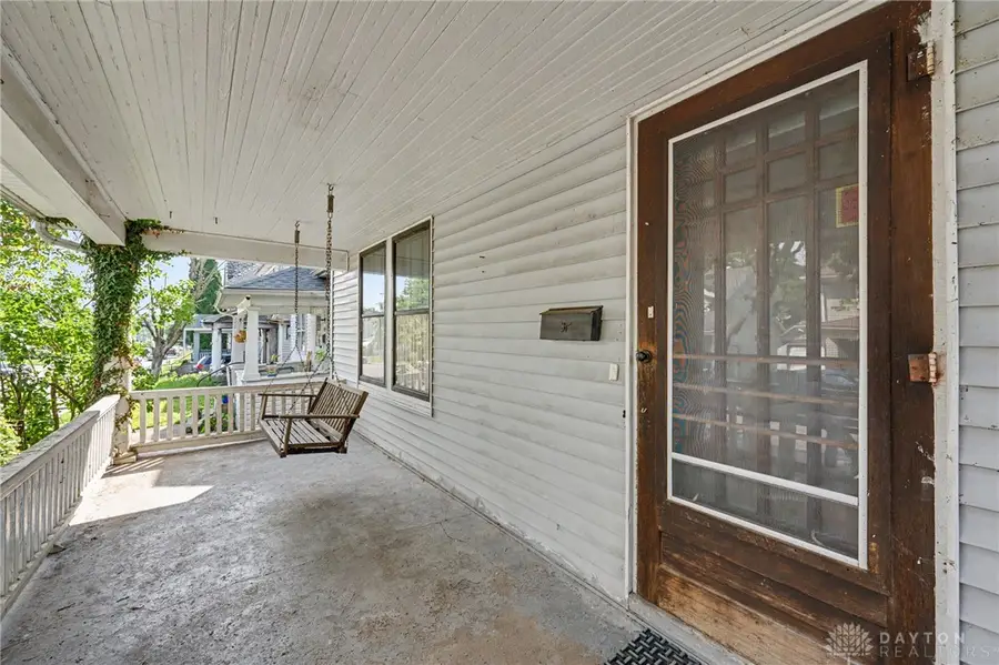40 E Parkwood Drive, Dayton, OH 45405 - #2