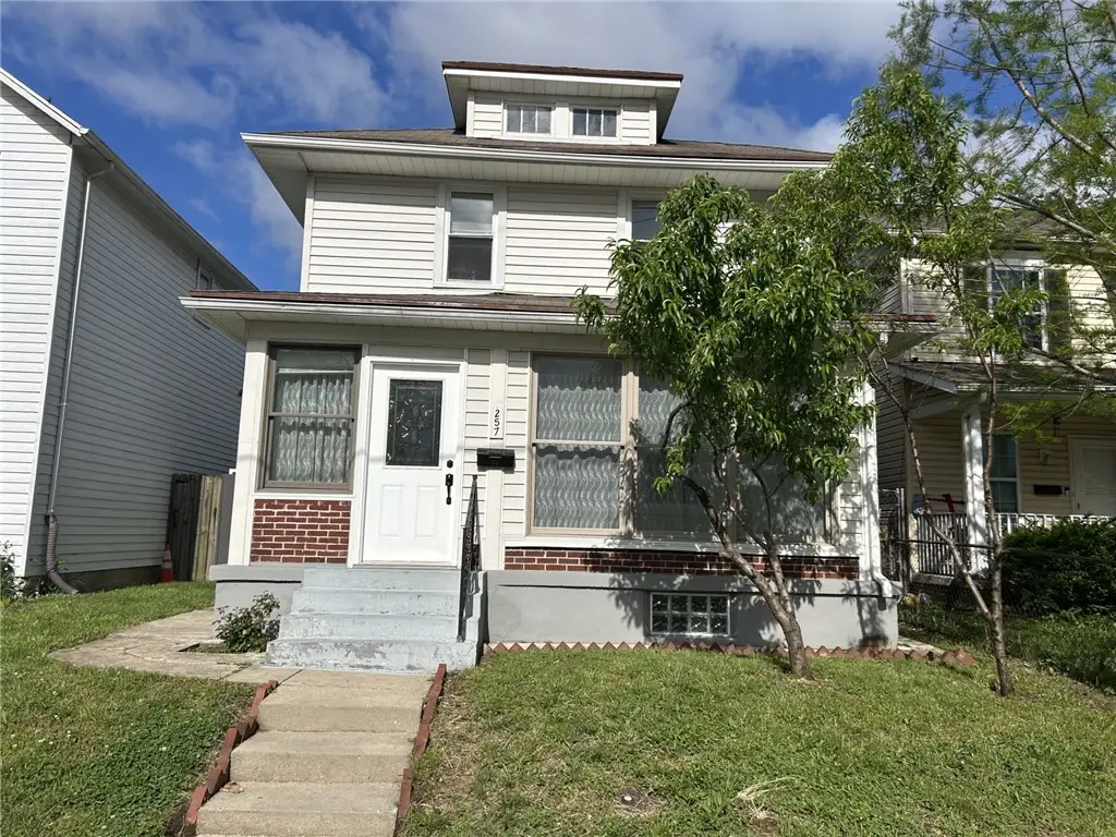 257 Alaska Street, Dayton, OH 45404 - #1
