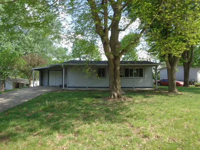 802 Johnson Avenue, Miamisburg, OH 45342 - #1