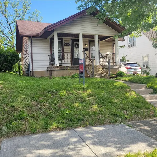 205 Redwood Avenue, Dayton, OH 45405