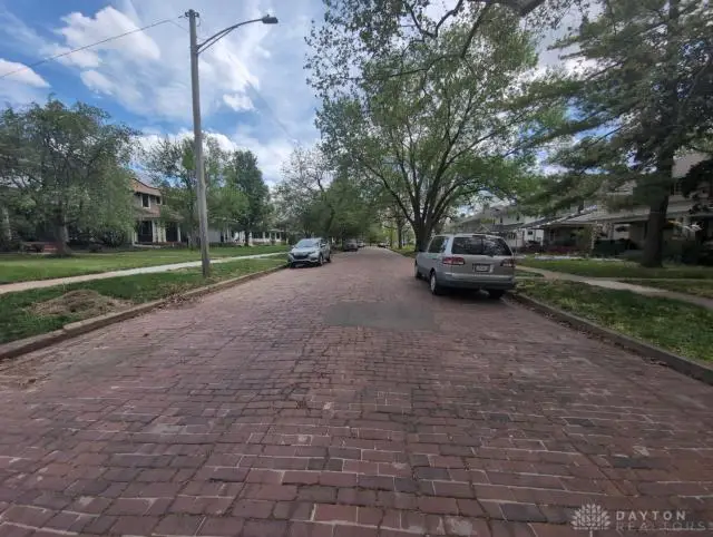 260 Wroe Avenue, Dayton, OH 45406 - #3