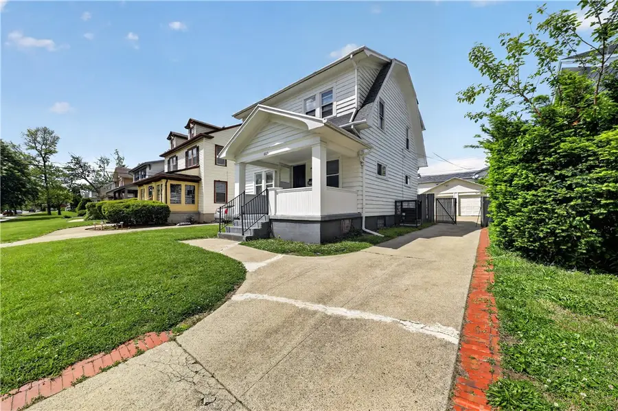 805 Sunnyview Avenue, Dayton, OH 45406 - #3