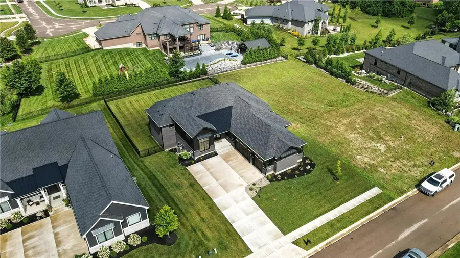 1943 Horseshoe Bend, Dayton, OH 45458 - #3