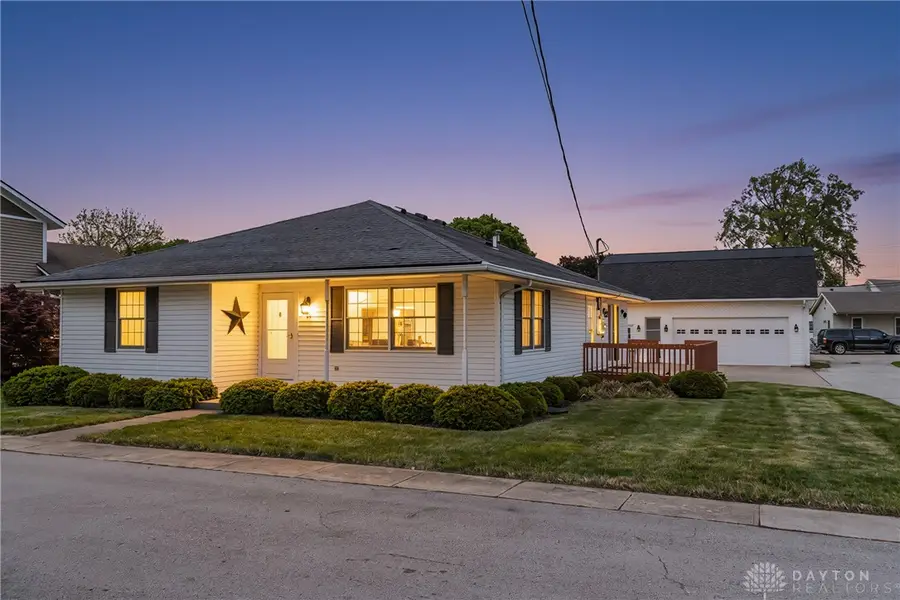 20 W Walnut Street, Phillipsburg, OH 45354 - #2