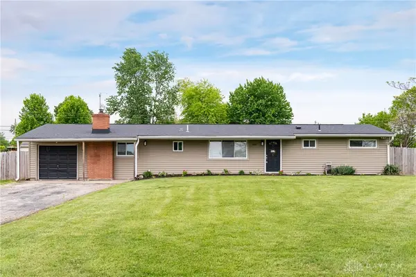 4051 Rosehill Drive, Beavercreek, OH 45431