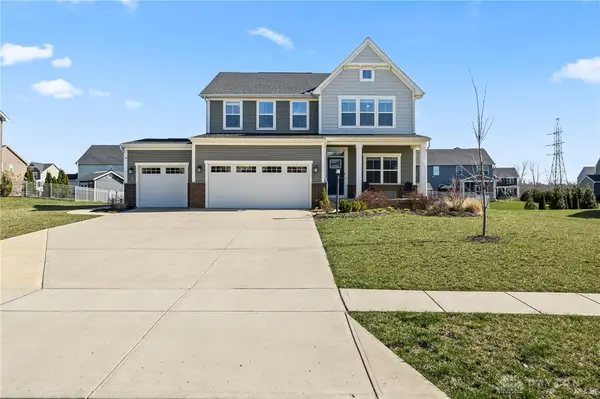 2102 Creswell Drive, Beavercreek Twp, OH 45434