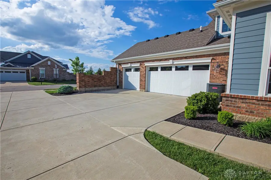 9470 Banyan Court, Centerville, OH 45458 - #3