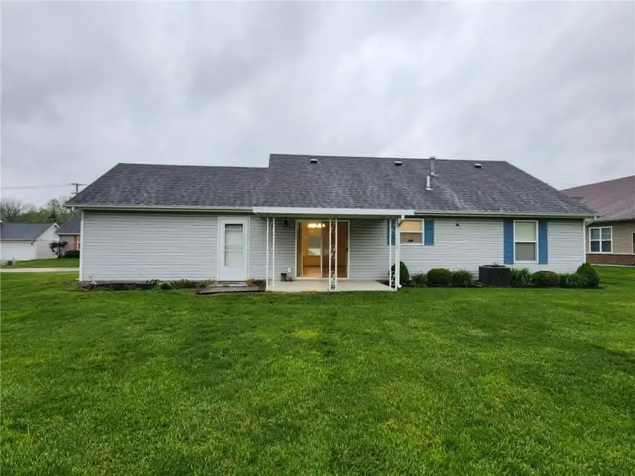 702 Fenview Drive, New Carlisle, OH 45344 - #3