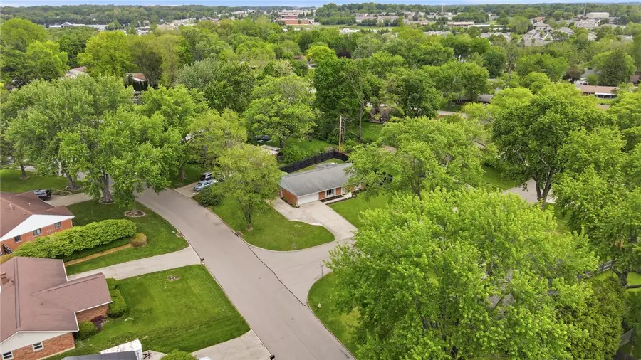 2271 Mission Lane, Bellbrook, OH 45305 - #3