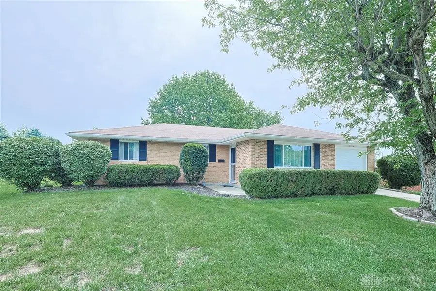 5718 Woodmore Drive, Dayton, OH 45414 - #2
