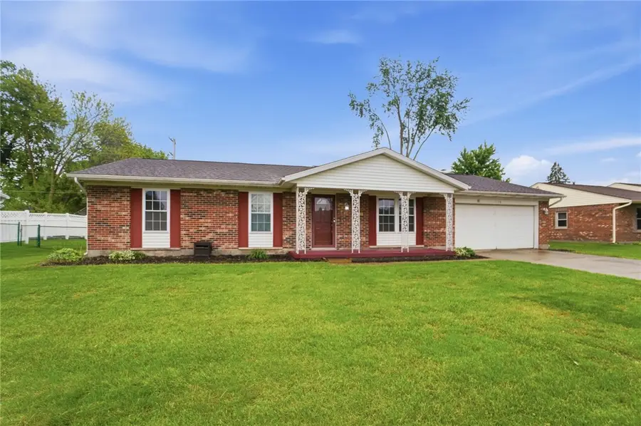 1326 W Trade Square, Troy, OH 45373 - #2