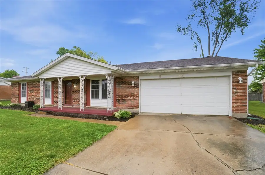 1326 W Trade Square, Troy, OH 45373 - #3