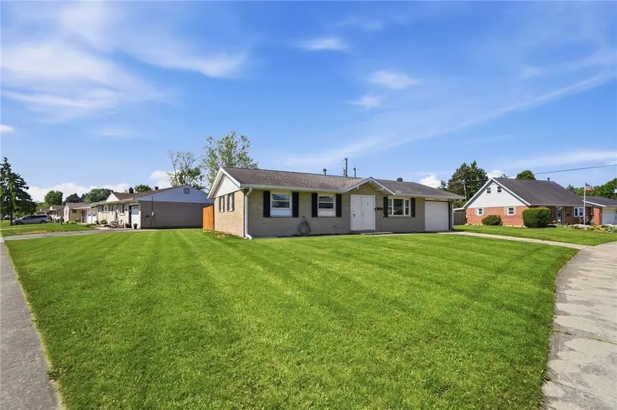 1000 Langdale Avenue, New Carlisle, OH 45344 - #2