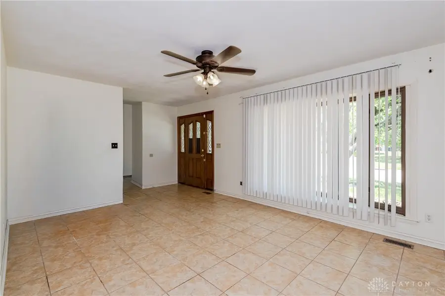 189 Katy Lane, Englewood, OH 45322 - #3
