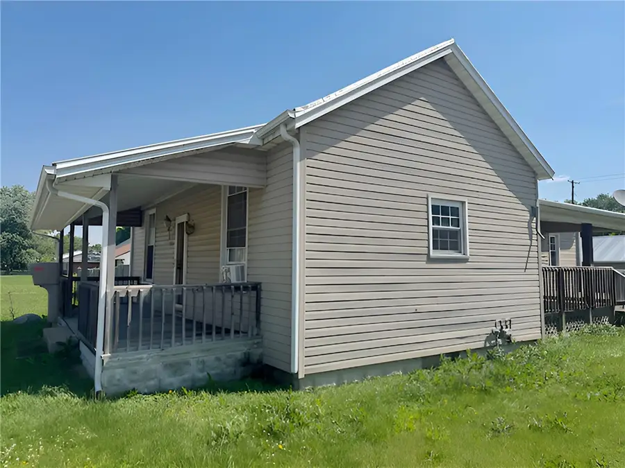 900 N Maple Street, Eaton, OH 45320 - #3