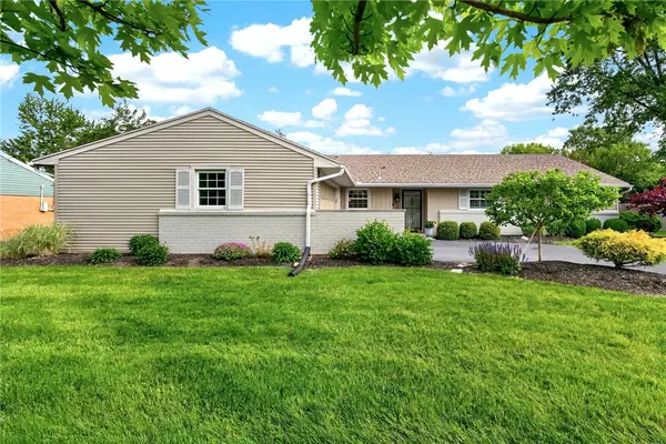 265 Gershwin Drive, Centerville, OH 45458