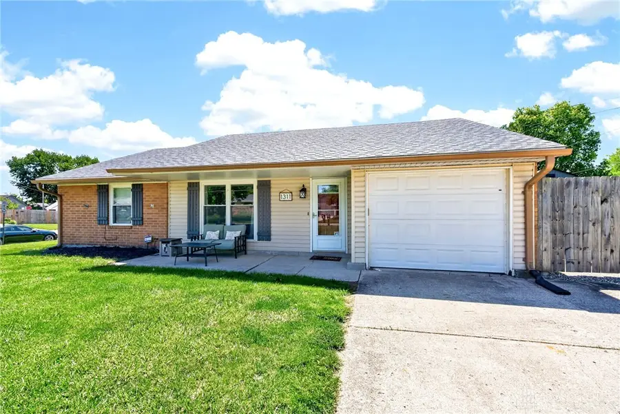 1311 E Market Street, Germantown, OH 45327 - #2