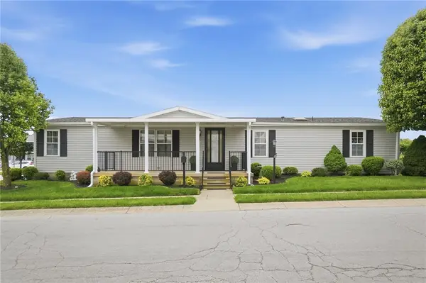 106 S Point Drive, Fairborn, OH 45324