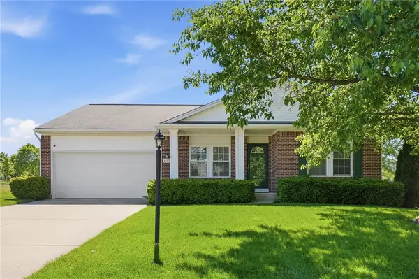 60 E Long Meadow Drive, Springboro, OH 45066