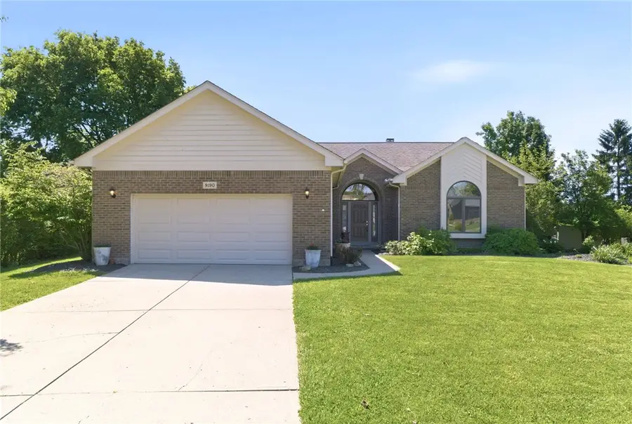 9190 Heather Drive, Washington, OH 45458 - #2