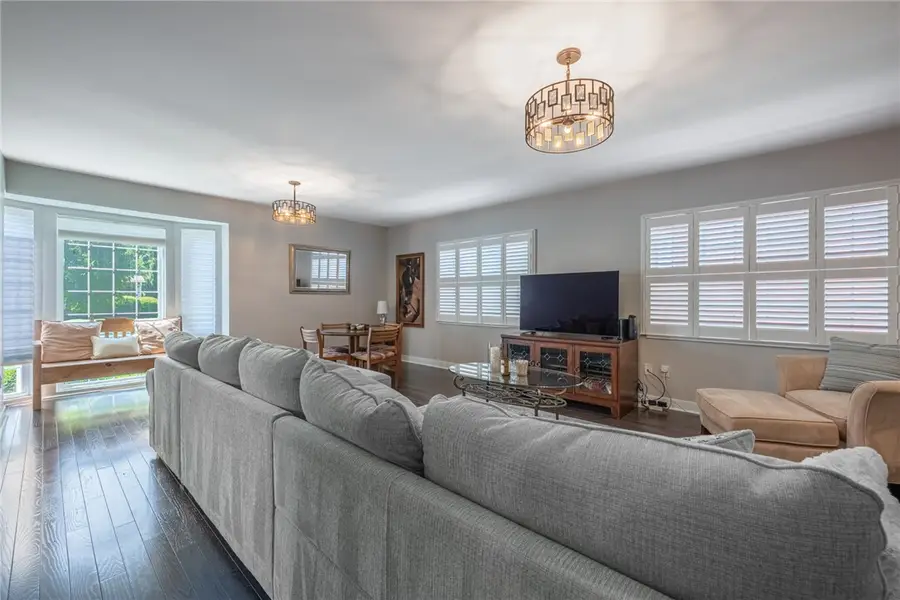 337 Lonsdale Avenue, Oakwood, OH 45419 - #3