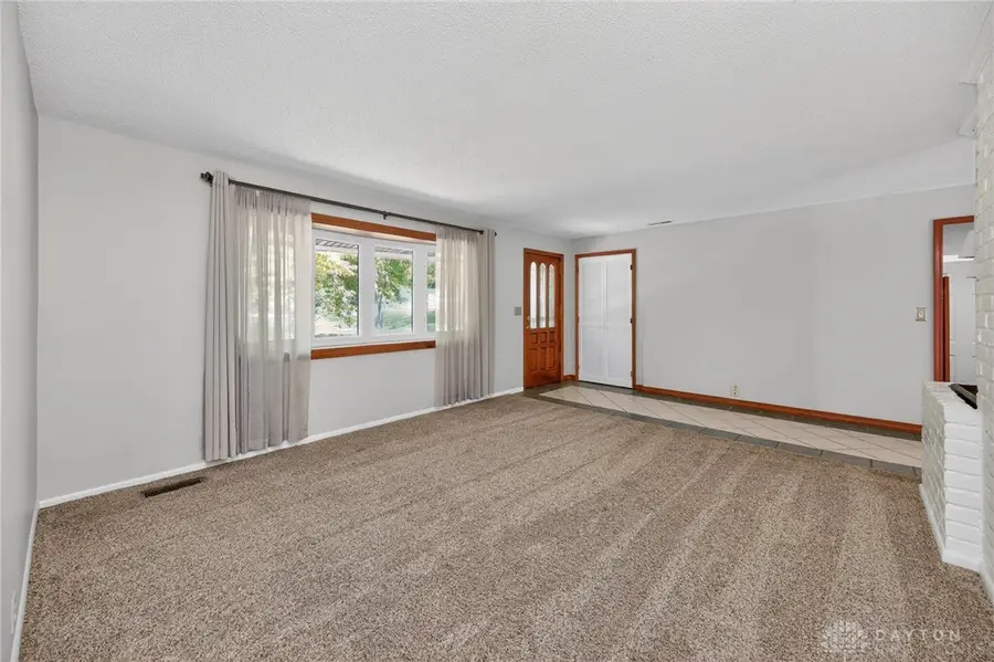 933 Robin Hill Drive, New Richmond, OH 45157 - #2