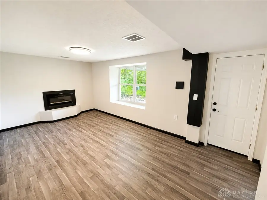 121 E 5th Street, Franklin, OH 45005 - #3