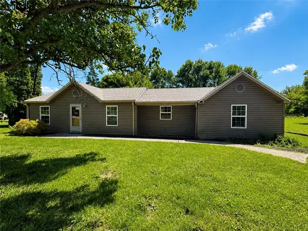 72 Hale Avenue, Germantown, OH 45327