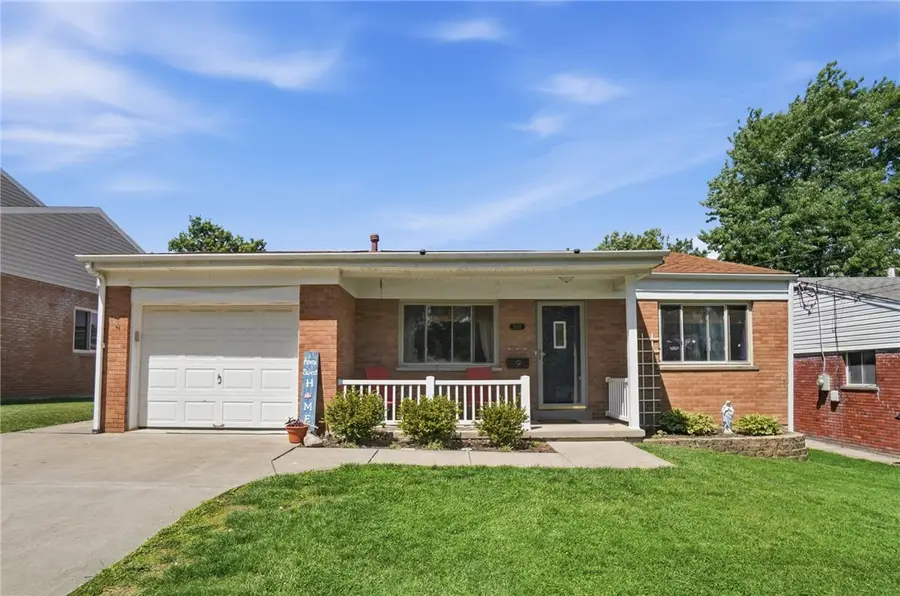 3853 Weirman Avenue, Bridgetown, OH 45211 - #2