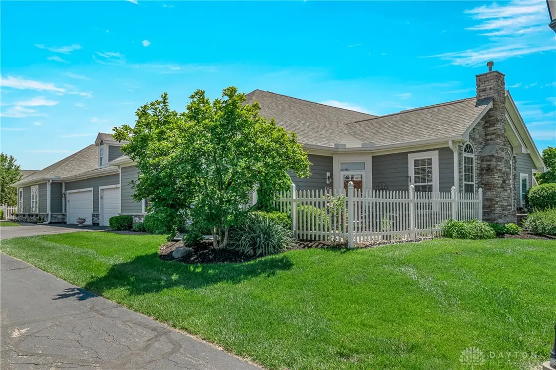 124 Abbey Drive, Springboro, OH 45066 - #1