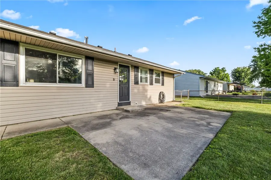 502 Cranewood Drive, Trenton, OH 45067 - #3