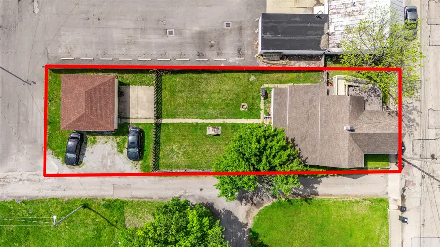 121 S Roosevelt Avenue, Piqua, OH 45356 - #2